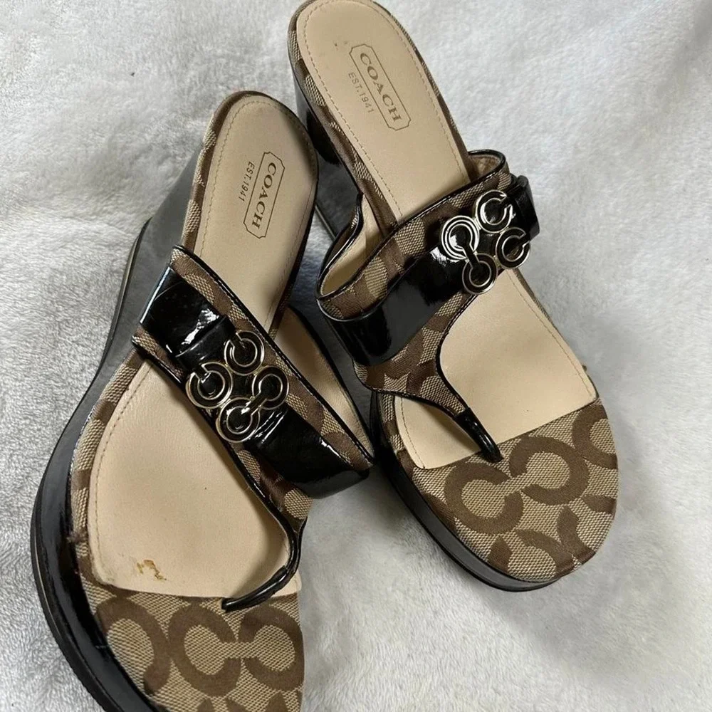 Coach Gypsy brown signature monogram wedge thong sandals y2k mcbling fairy boho